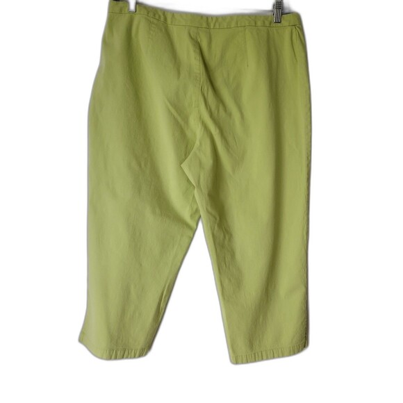 Liz Claiborne Women's Audra Pants Capri Size 16 Light Green Light Academia - Picture 2 of 5